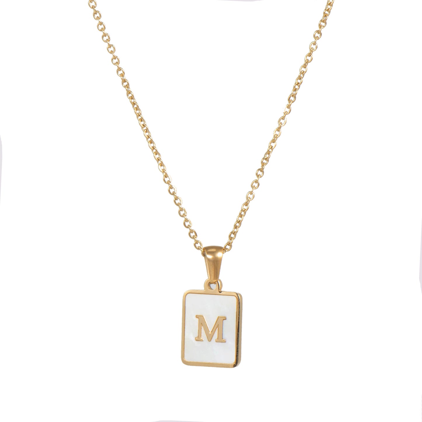 Collar minimalista con inicial de concha cuadrada
